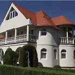 Andrea Πανσιόν Keszthely
